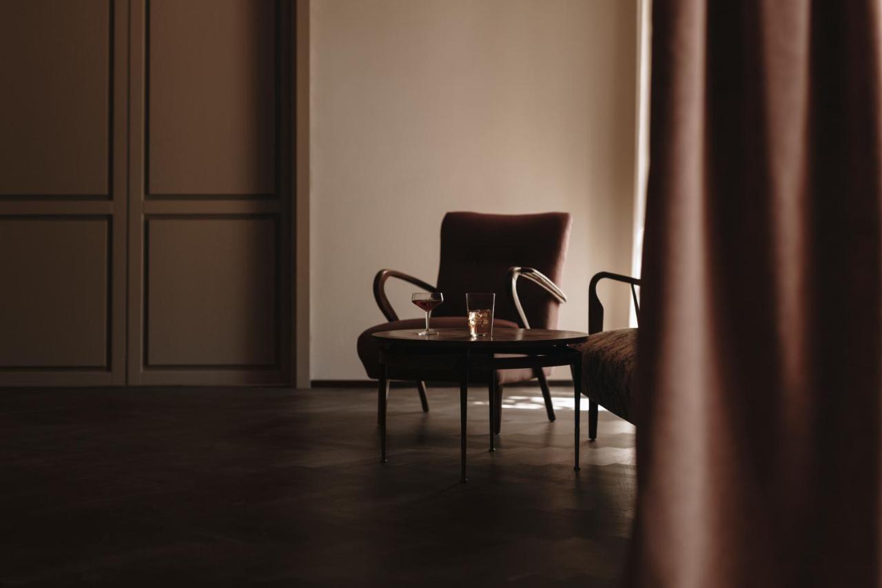 Parkhotel Mondschein, A Member Of Design Hotels بولزانو المظهر الخارجي الصورة