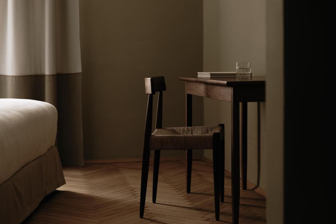 Parkhotel Mondschein, A Member Of Design Hotels بولزانو المظهر الخارجي الصورة