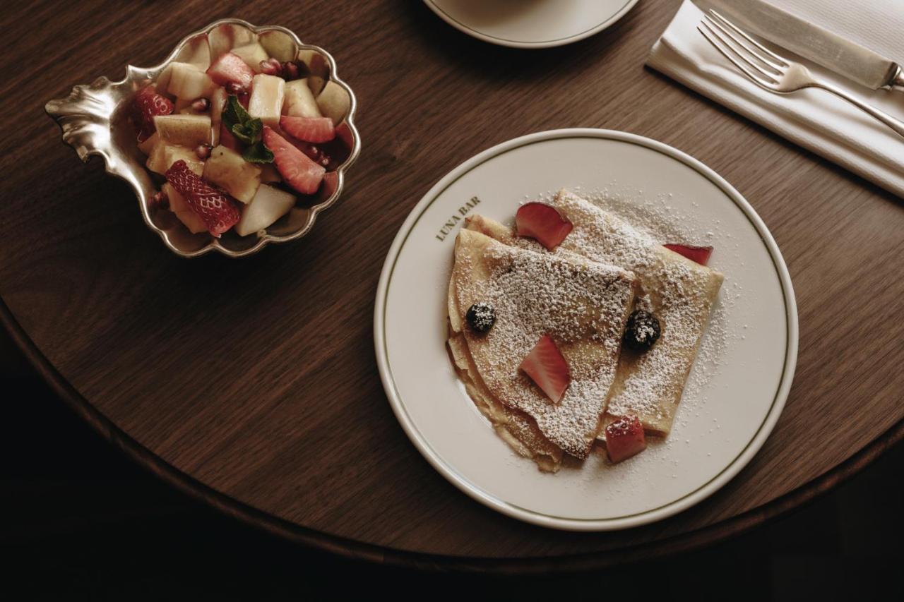 Parkhotel Mondschein, A Member Of Design Hotels بولزانو المظهر الخارجي الصورة
