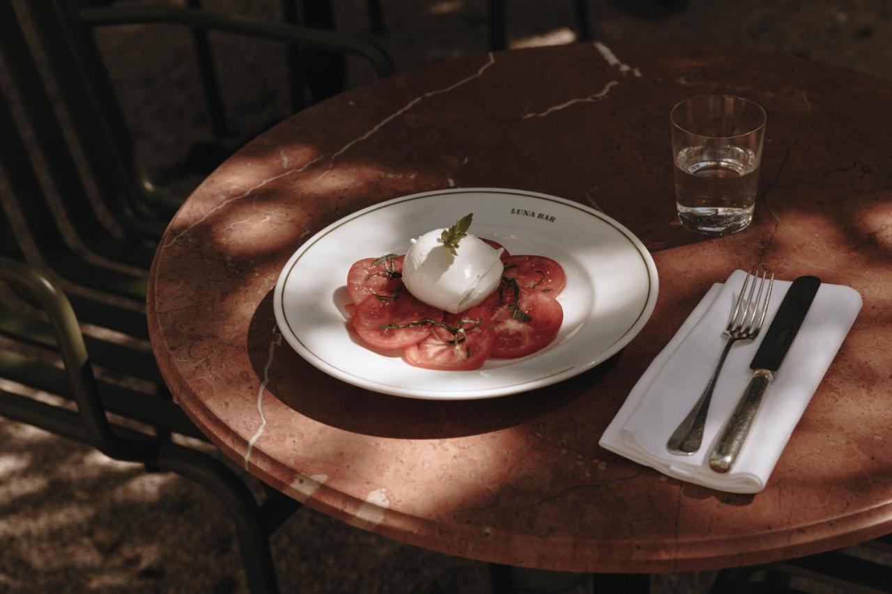 Parkhotel Mondschein, A Member Of Design Hotels بولزانو المظهر الخارجي الصورة