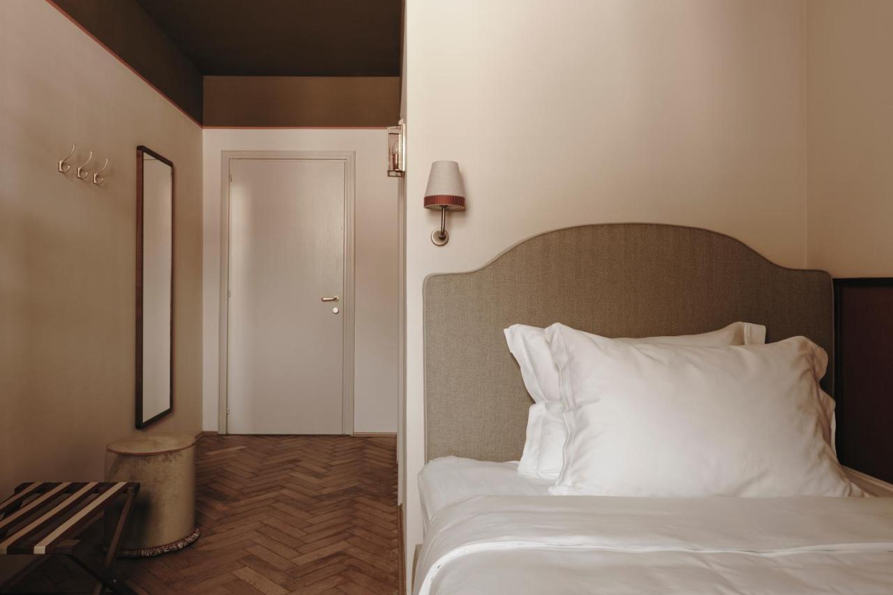 Parkhotel Mondschein, A Member Of Design Hotels بولزانو المظهر الخارجي الصورة