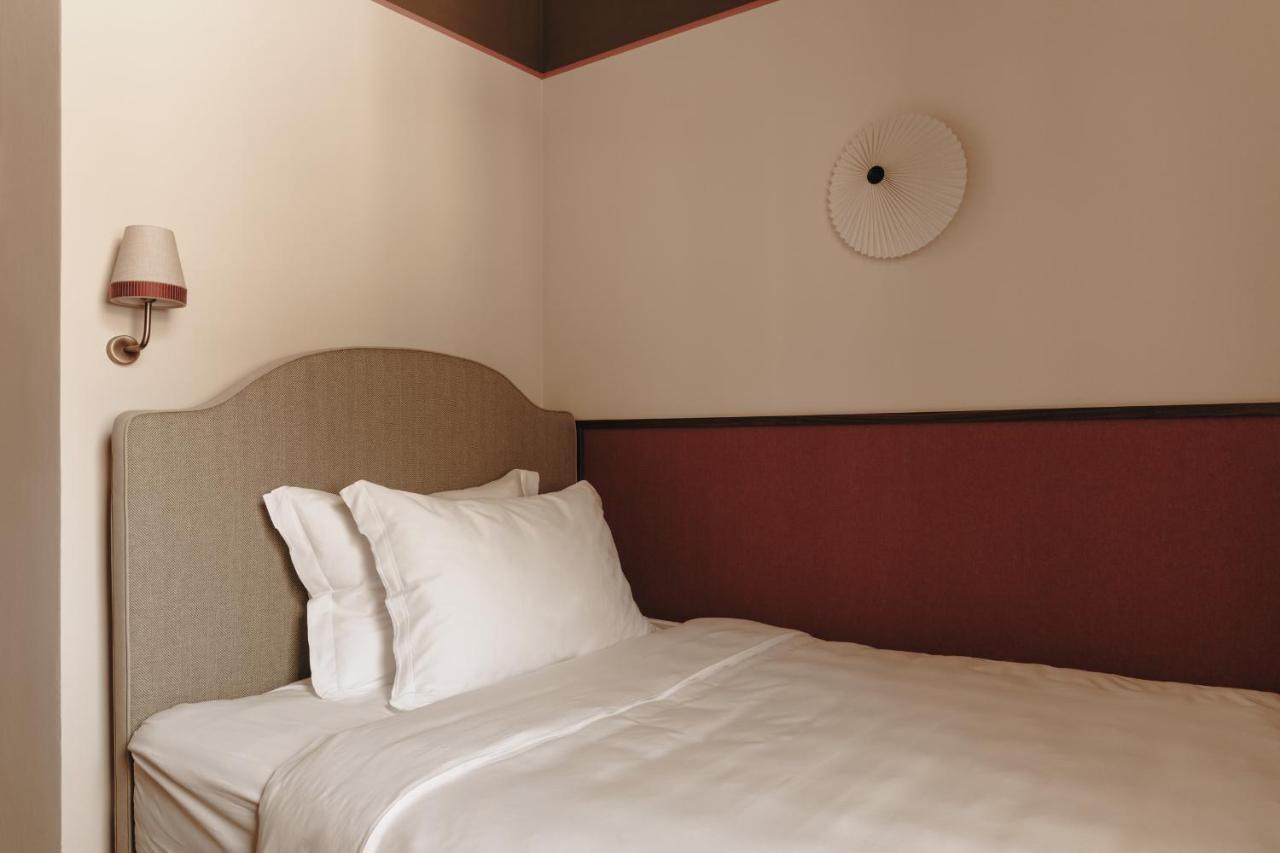 Parkhotel Mondschein, A Member Of Design Hotels بولزانو المظهر الخارجي الصورة