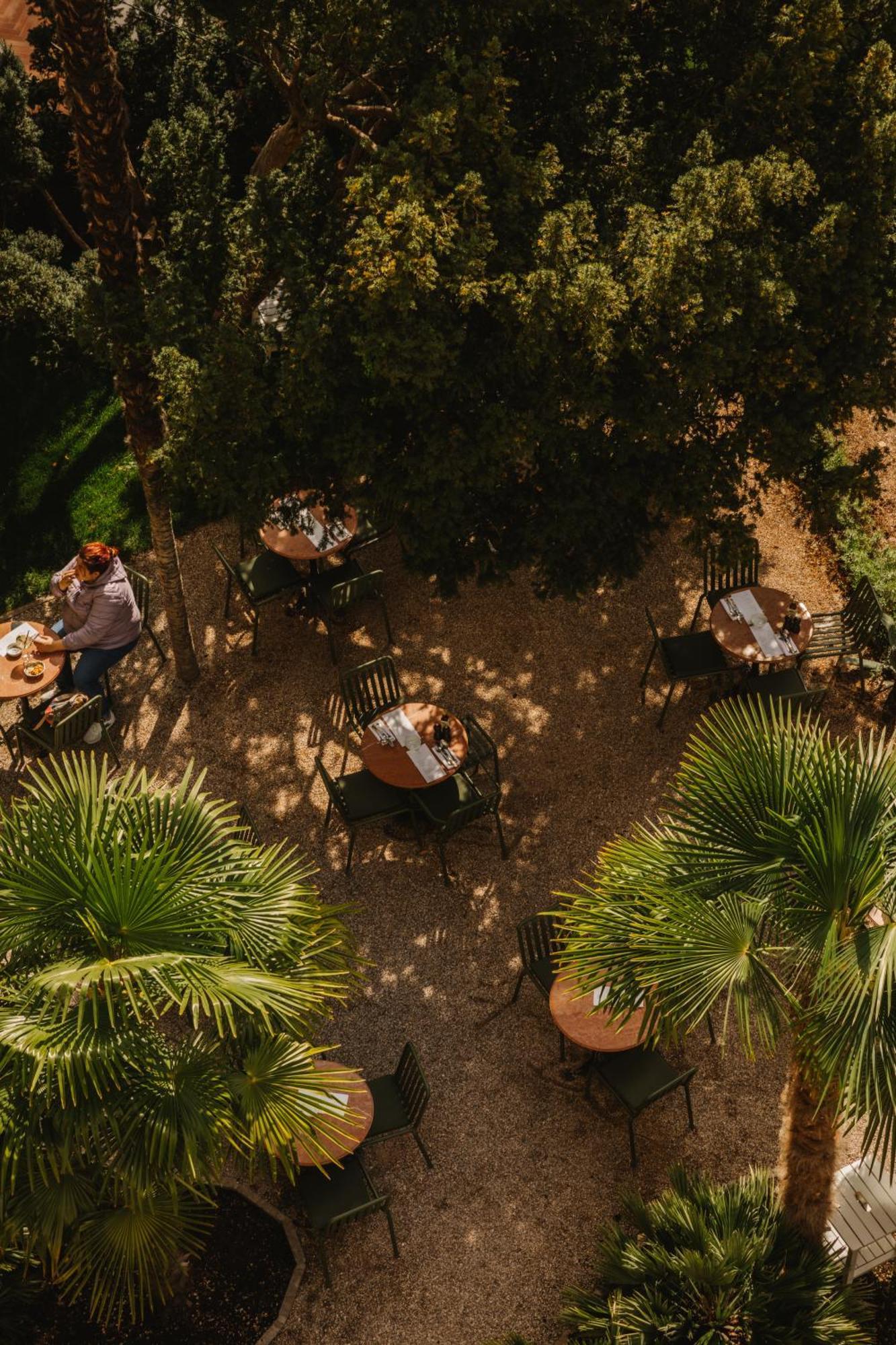 Parkhotel Mondschein, A Member Of Design Hotels بولزانو المظهر الخارجي الصورة
